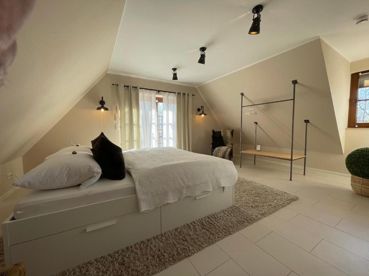 Meine Ferienwohnung Pleissenhaus Altenburg Exterior photo